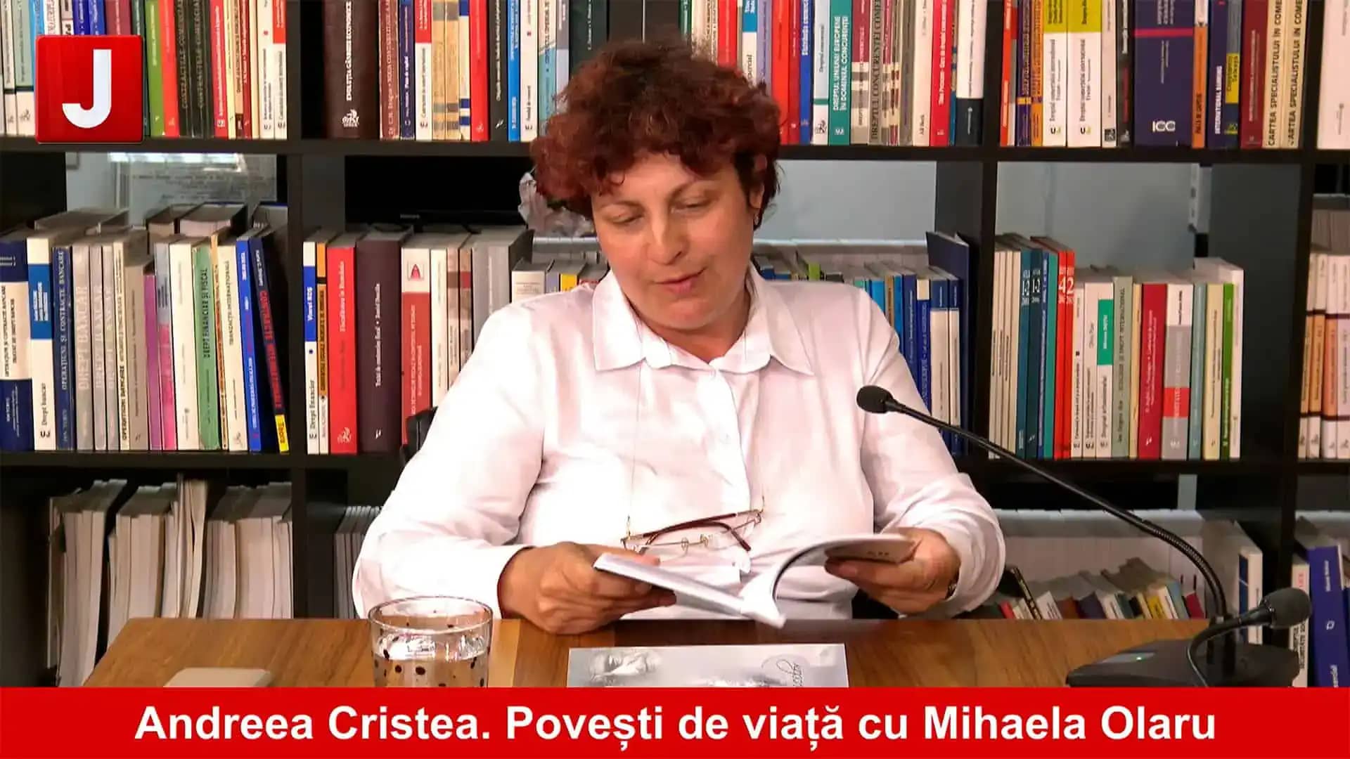 Poezia, prin ochii unui avocat, Andreea Cristea | Povești de viață cu Mihaela Olaru