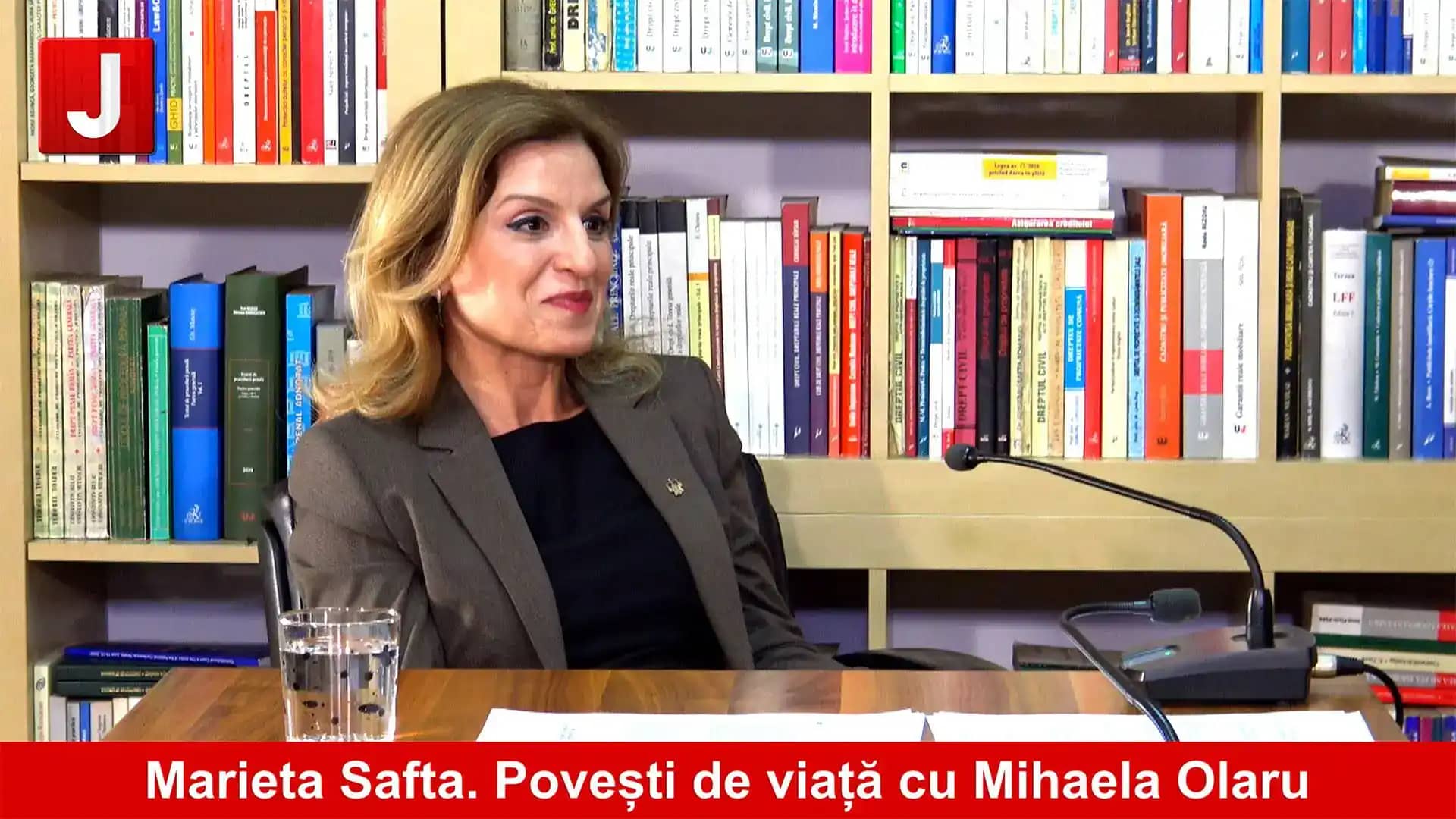 Dreptul constituţional este un mod de viață – Marieta Safta | Povești de viață cu Mihaela Olaru